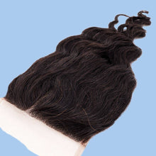 Brazilian Loose Wave Closure.